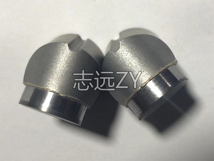 真空炉使用注意：编制操作规程、运行记录与加热元件寿命管理
